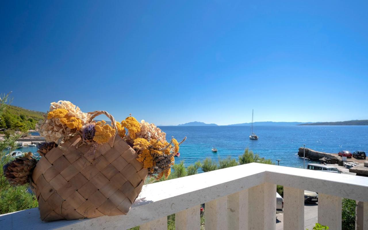 Pansion Marjan Hotel Zavala Bagian luar foto