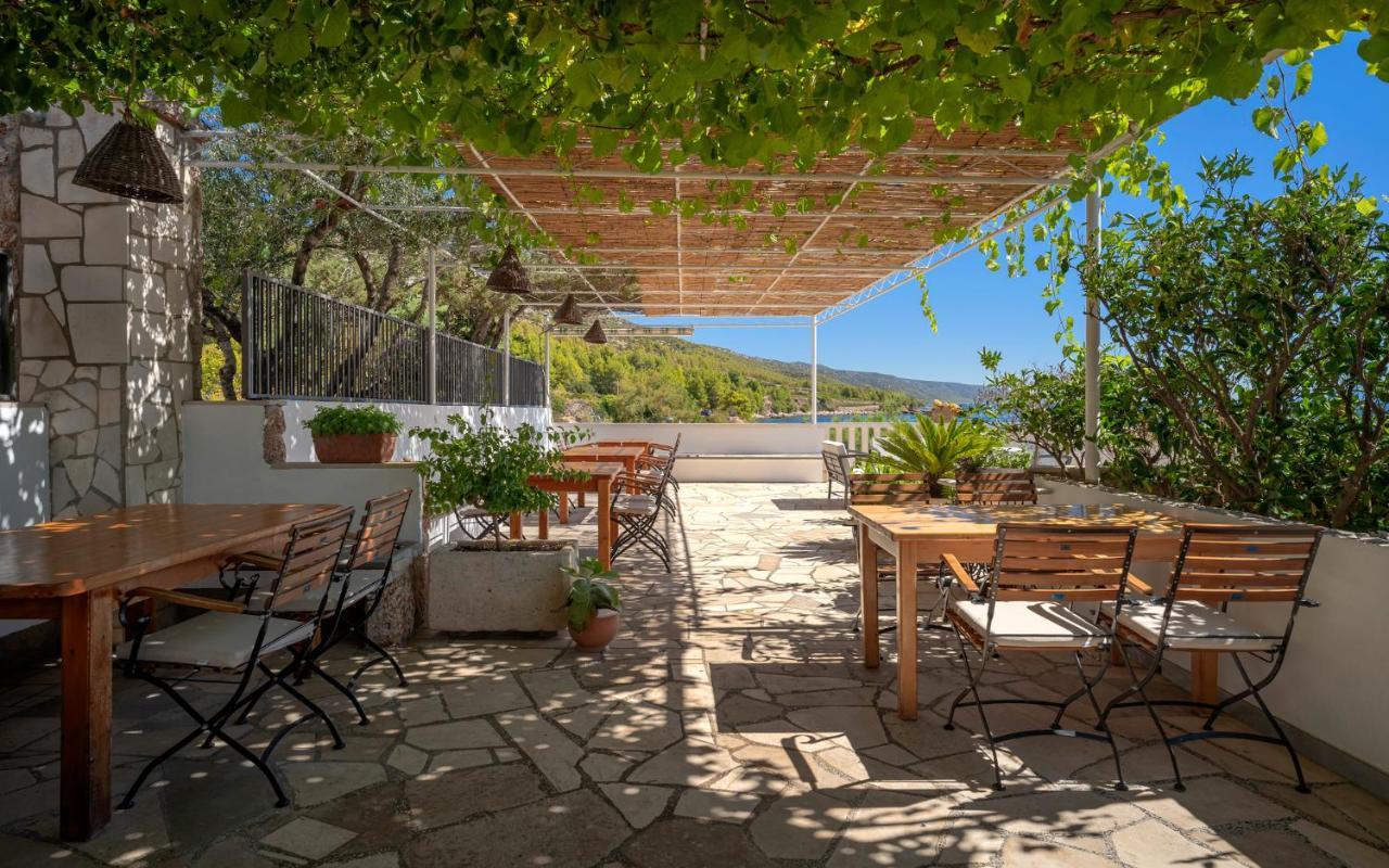Pansion Marjan Hotel Zavala Bagian luar foto