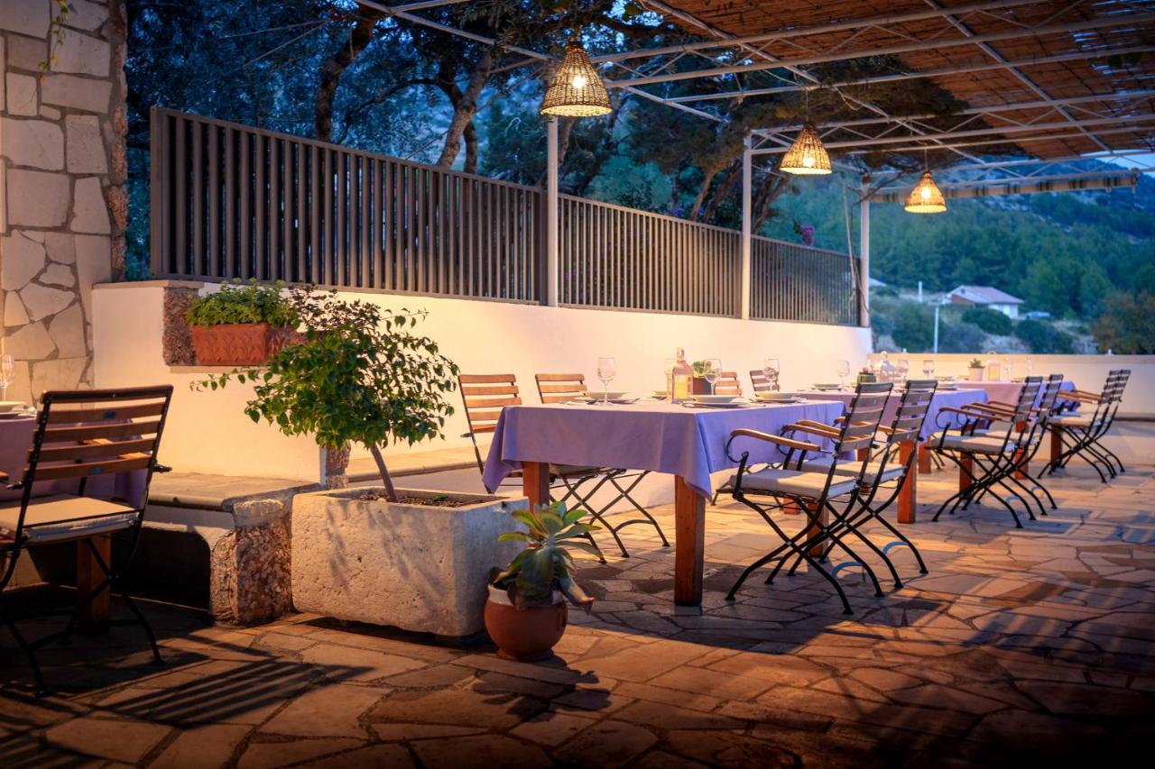 Pansion Marjan Hotel Zavala Bagian luar foto
