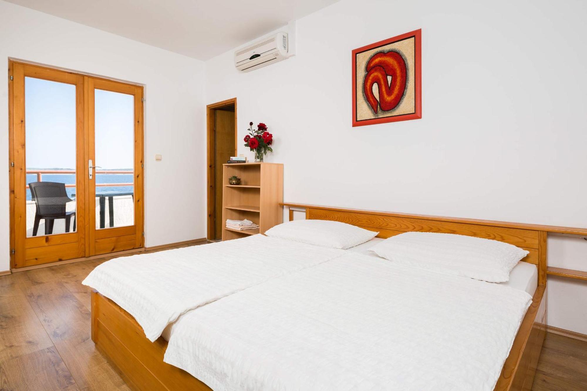 Pansion Marjan Hotel Zavala Ruang foto